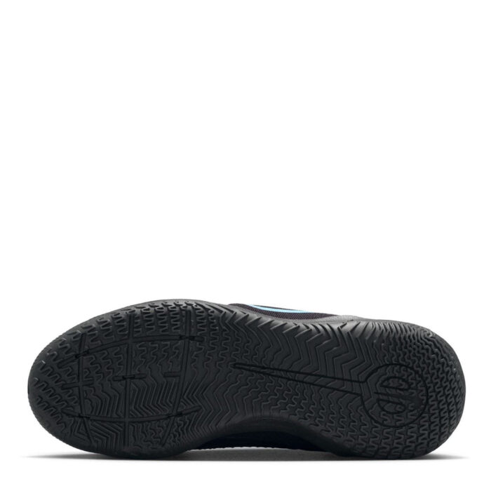 Nike Junior Indoor Football Boots – Black/Black - Image 2