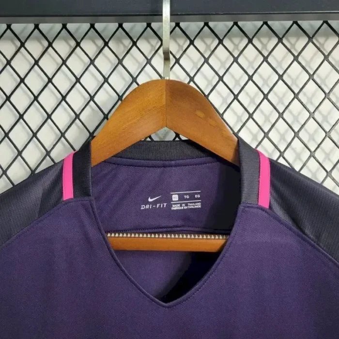 Barcelona 2016/17 Away Retro Jersey