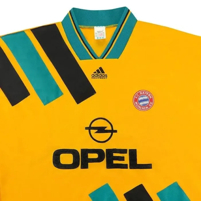 Bayern Munich 1993/95 Matthaus Away Retro Jersey
