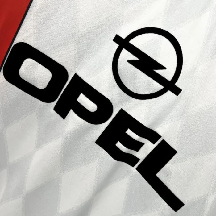 Bayern Munich 1995/96 Away Retro Jersey