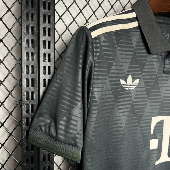 Bayern Munich 2024/25 Oktoberfest Jersey