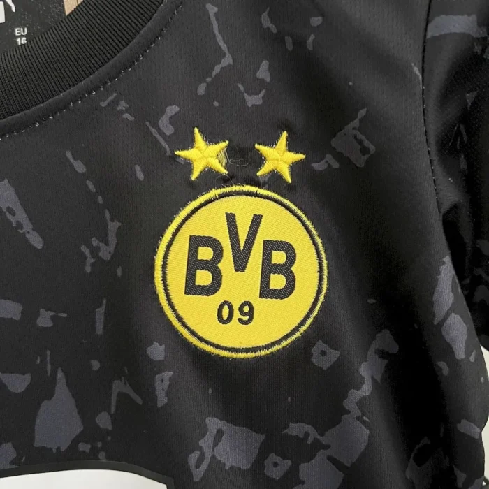 Borussia Dortmund 2023/24 Away Kids Kit
