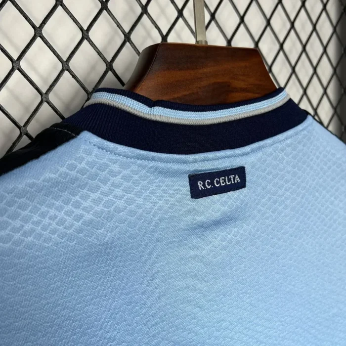 Celta Vigo 1999/00 Home Retro Jersey
