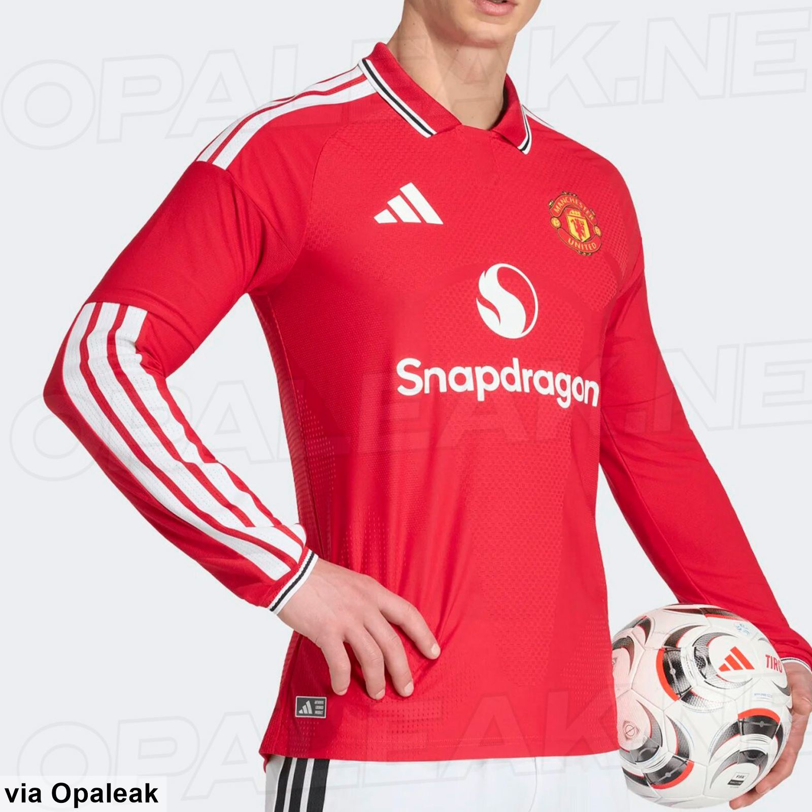 Manchester United 26/27 home kit — the shirt Ederson could wear after his move from Atalanta