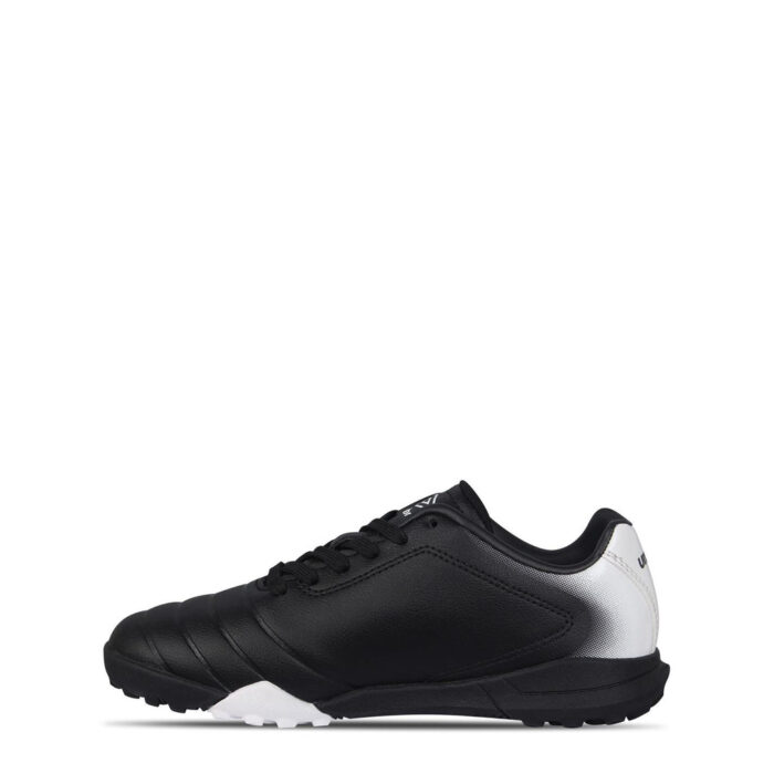 Umbro Calcio Junior Turf Football Boots – view 2