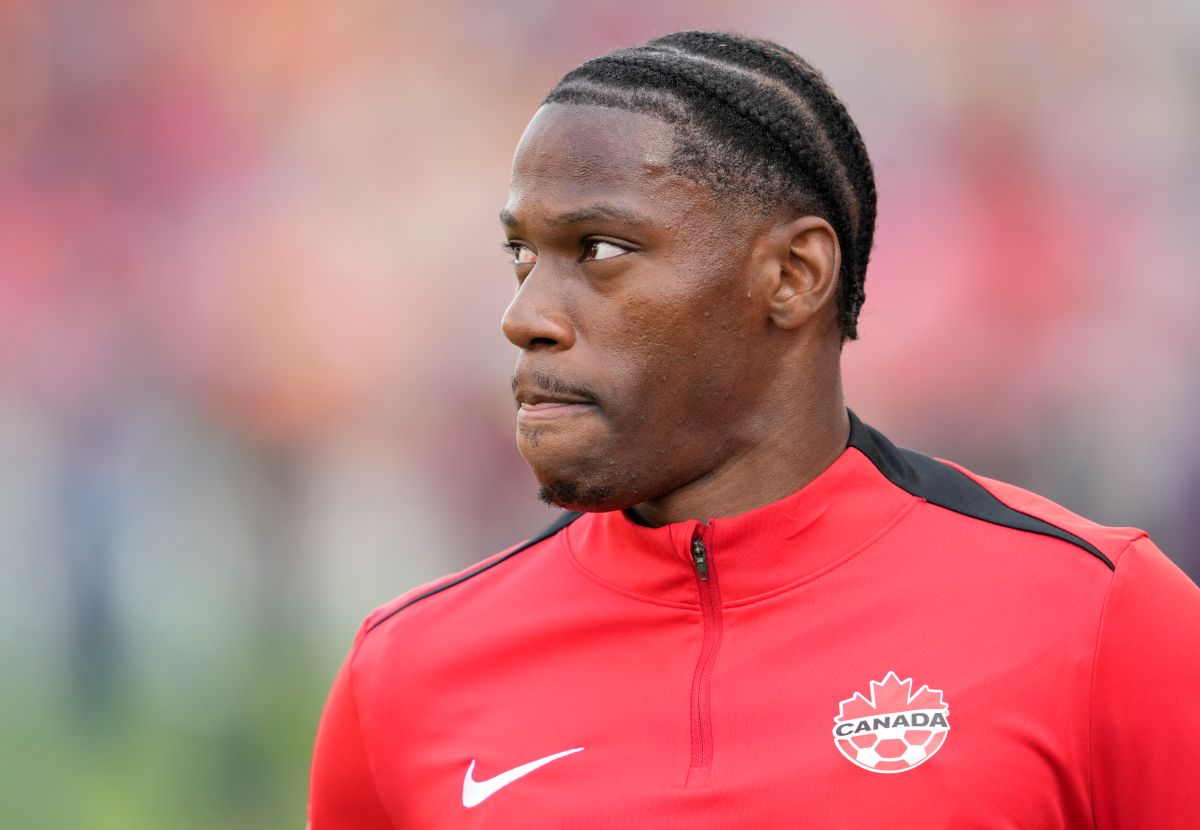 Jonathan David in action for Canada, who joined Juventus wearing squad number 30