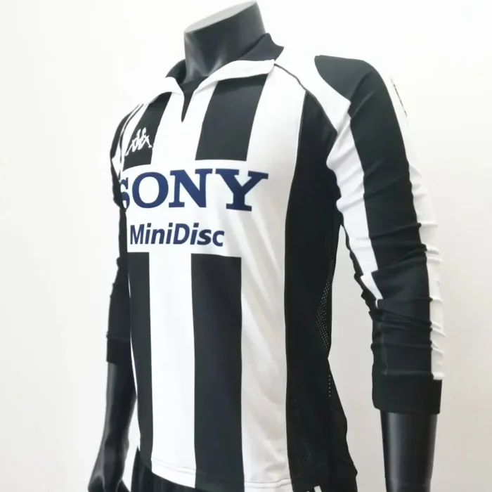 Juventus 1997/98 Home Long Sleeves Retro Jersey