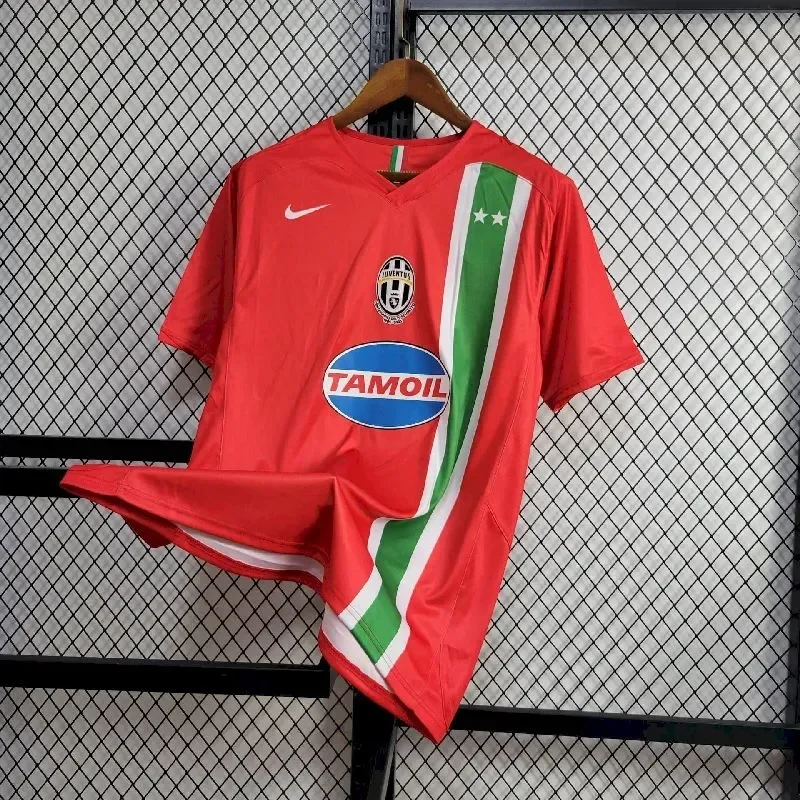 Juventus 2005/06 Away Retro Jersey
