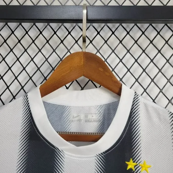 Juventus 2011/12 Home Retro Jersey