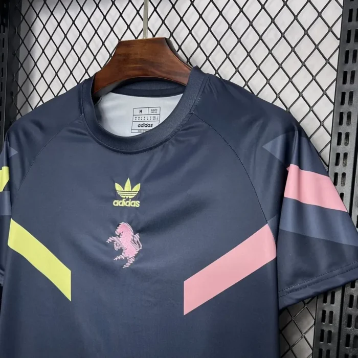 Juventus 2024/25 Pre-match training uniform Jersey