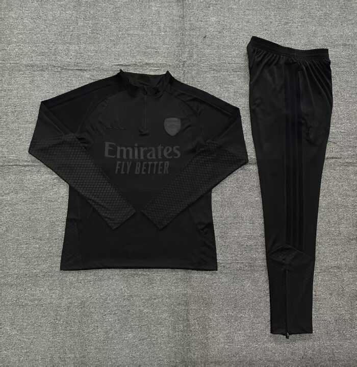 Kids Arsenal 2026/27 All Black Half-zip Tracksuit