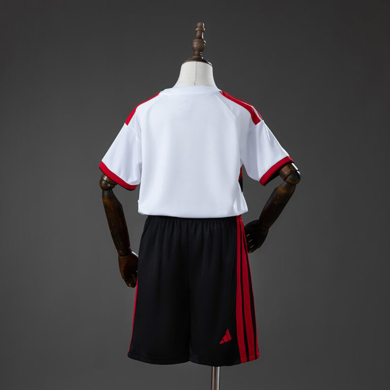 Kids Flamengo 2026/27 Away Kit