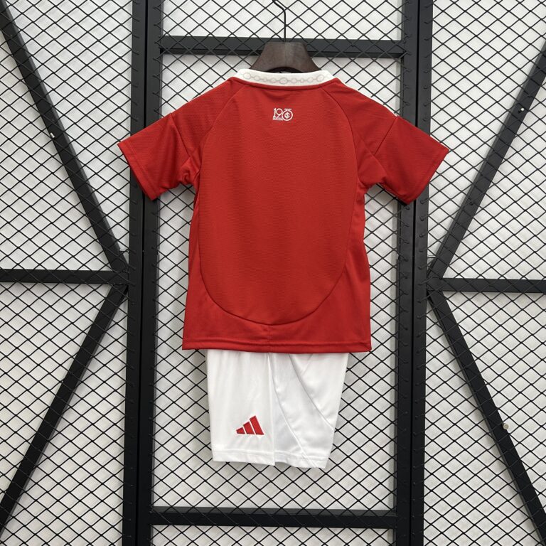 Kids Internacional 2025/26 Home Kit