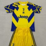 Kids Juventus 2025/26 Yellow Kit