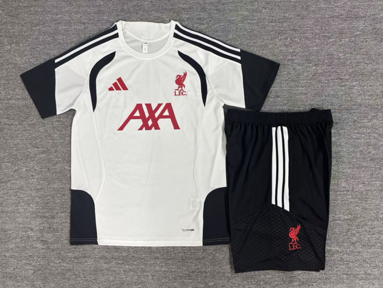 Kids Liverpool 2026/27 White Training Jersey