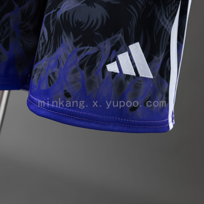 Kids Manchester United 2025/26 Special Edition Black Kit