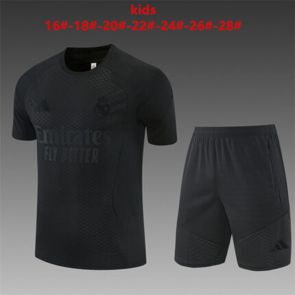 Kids Real Madrid 2026/27 All Black Training Jersey
