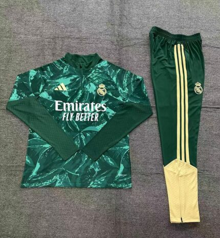 Kids Real Madrid 2026/27 Camo Half-zip Green Tracksuit