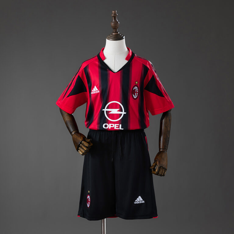 Kids Retro AC Milan 2004/05 Home Kit
