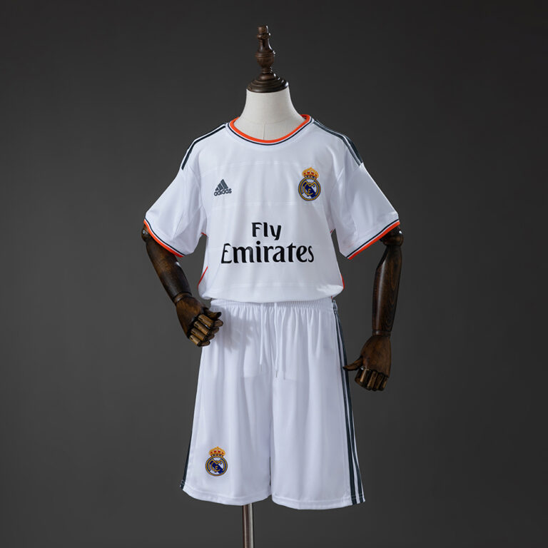 Kids Retro Real Madrid 2013/14 Home Kit