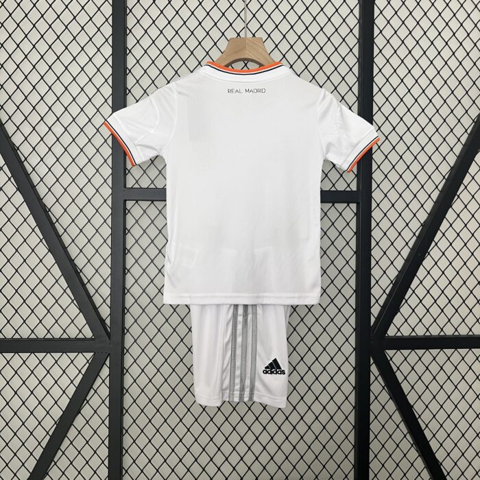 Kids Retro Real Madrid 2013/14 Home white Kit