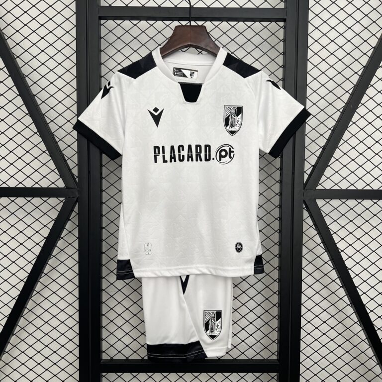 Kids Vitoria 2025/26 Home Kit