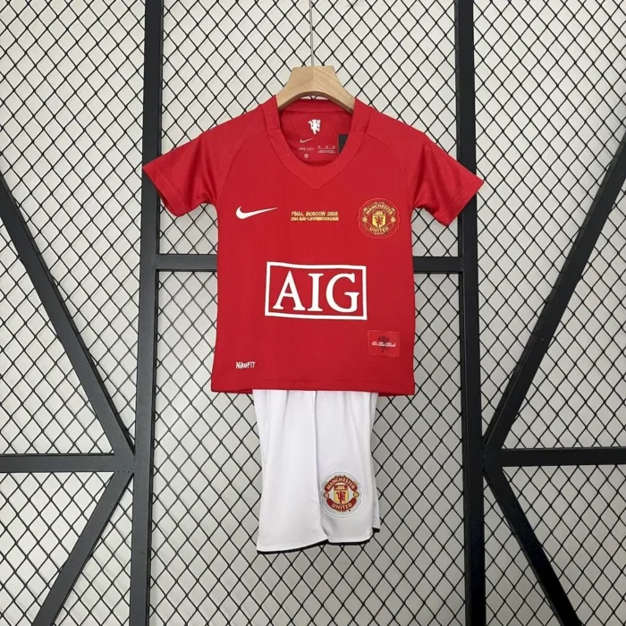 Manchester United 2007/08 Home Kids Retro Jersey And Shorts
