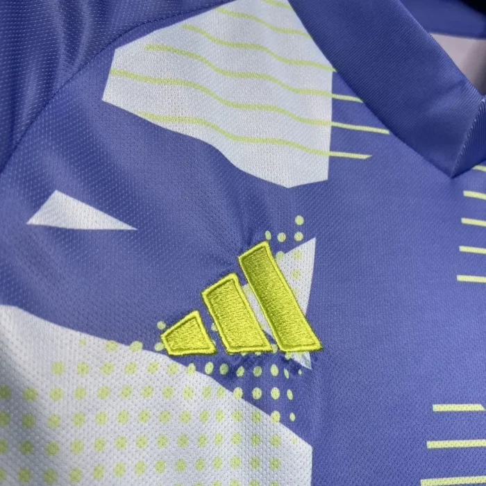 Manchester United 2024/25 Goalkeeper Jersey