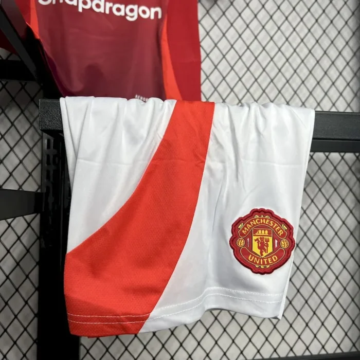 Manchester United 2024/25 Home Kids Kit