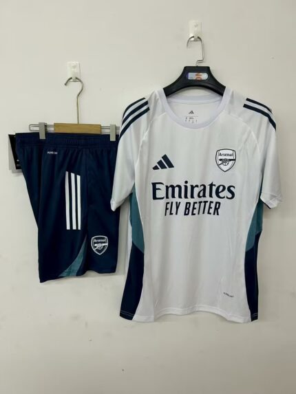 Mens Arsenal 2025/26 white Training Jersey