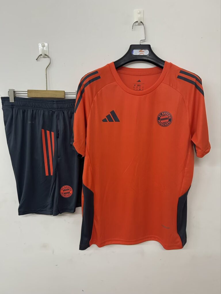 Mens Bayern Munich 2025/26 Orange Training Jersey