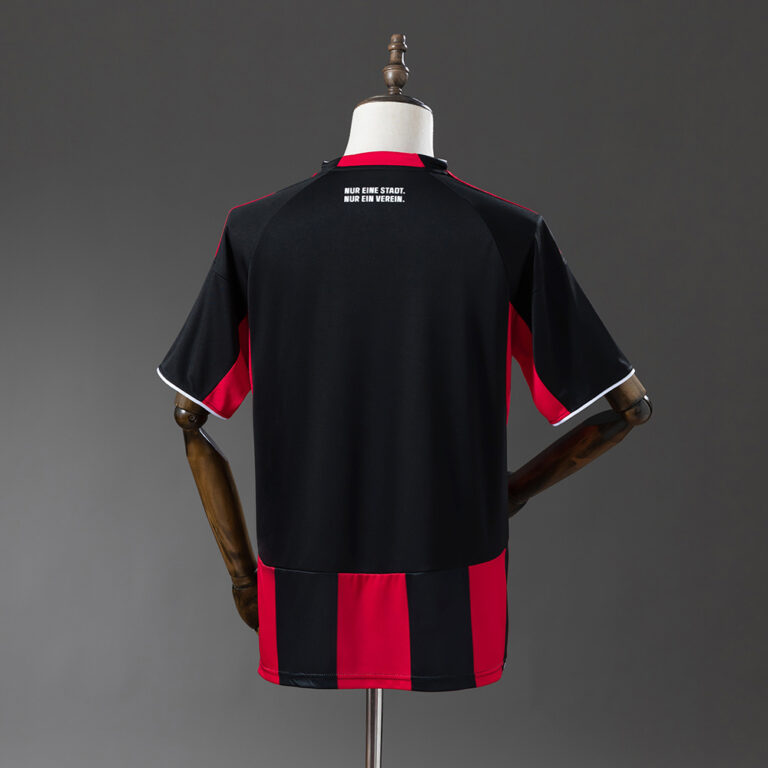 Mens Eintracht Frankfurt 2025/26 Home Jersey