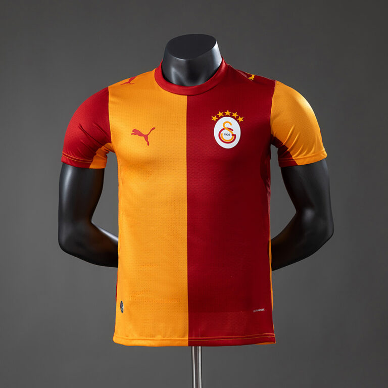 Mens Galatasaray 2026/27 Home Jersey Player Version