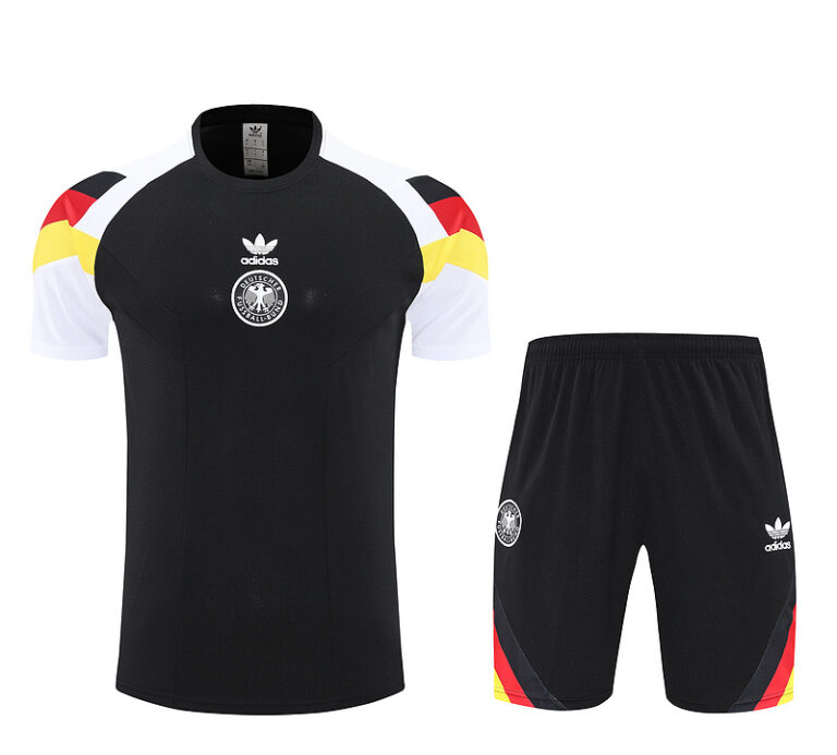 Mens Germany 2025 black Training Jersey