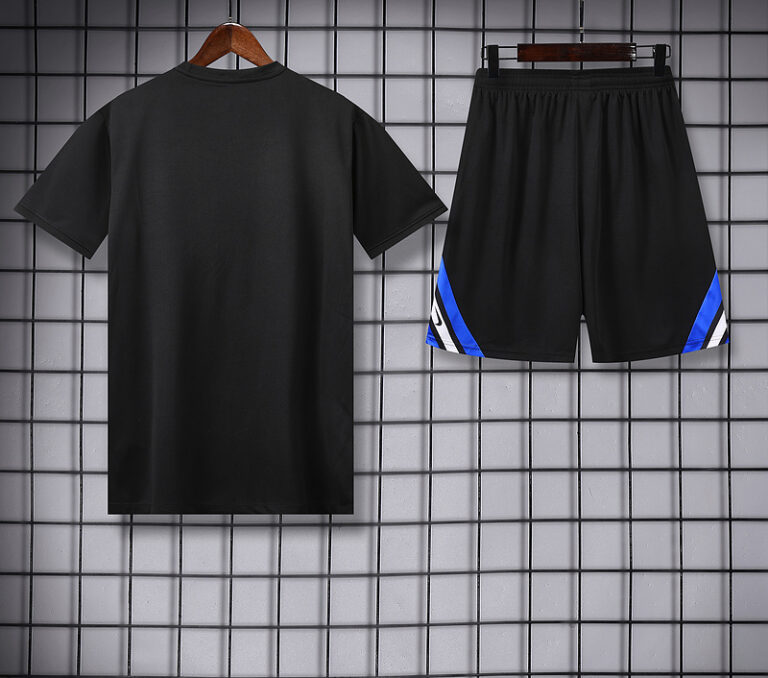 Mens Internacional 2025/26 Black Training Jersey