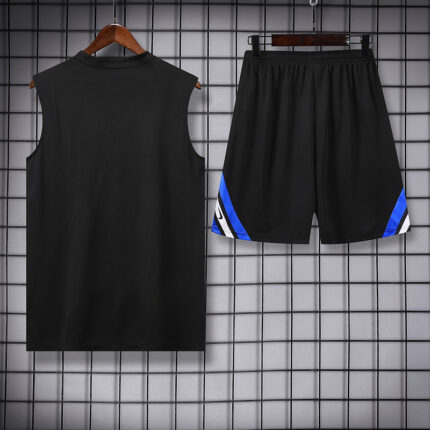 Mens Internacional 2025/26 Black Training Vest