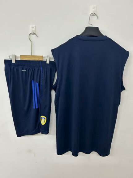 Mens Leeds United F.C. 2025/26 royal blue Training Vest