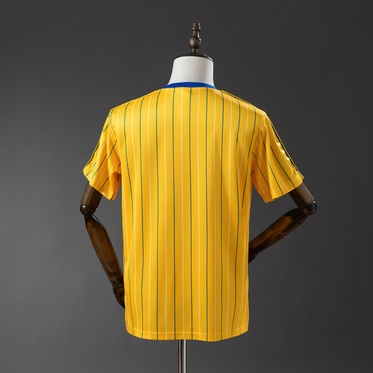Mens Leeds United F.C. 2025/26 Yellow Special Edition Retro Style Jersey