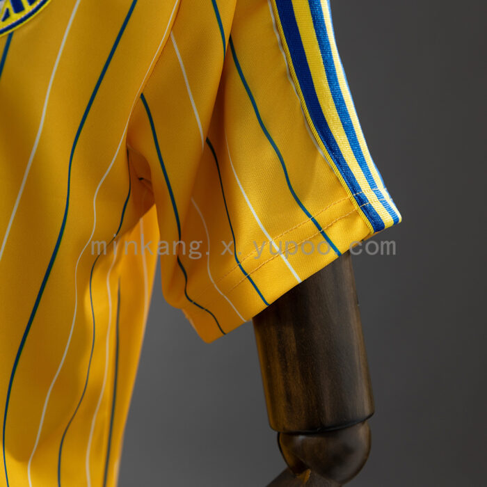 Mens Leeds United F.C. 2025/26 Yellow Special Edition Retro Style Jersey