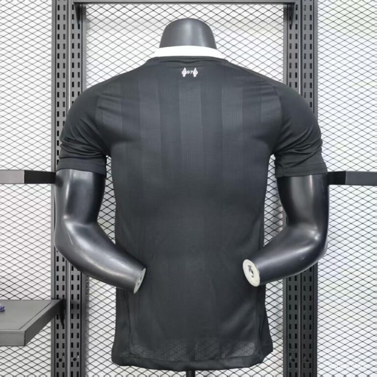Mens Liverpool 2025/26 Goalkeeper Black Jersey Player Version
