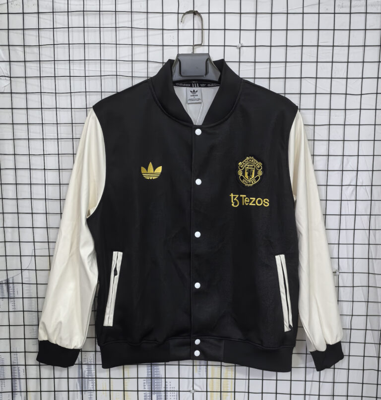 Mens Manchester United 2024/25 Black Jacket