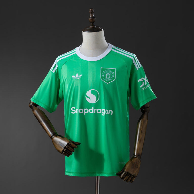 Mens Manchester United 2025/26 Goalkeeper Green Jersey