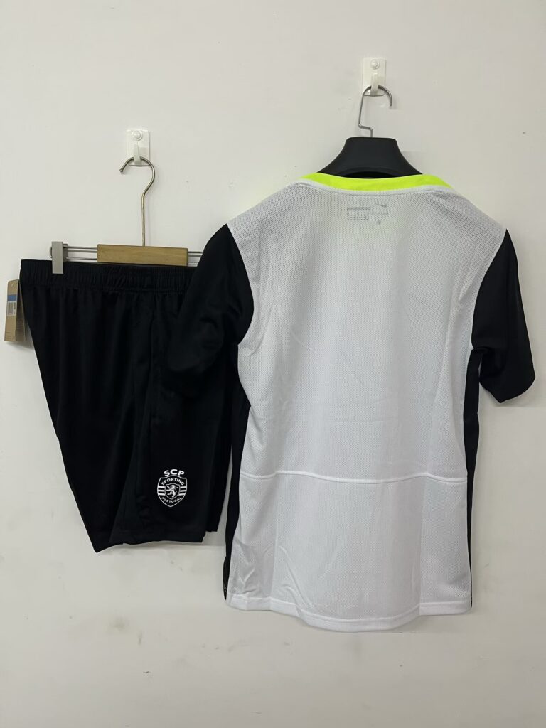 Mens Sporting CP 2025/26 Lisbon Gray Training Jersey