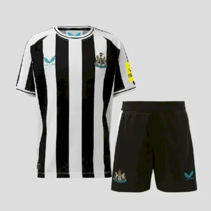 Newcastle United 2022/23 Home Kids Kit