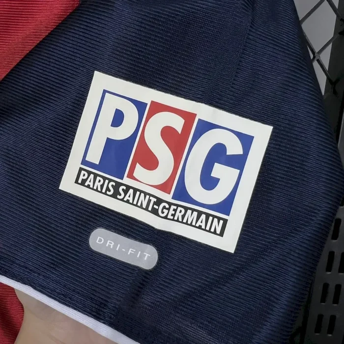 Paris Saint-Germain 2001/2002 Home Retro Jersey