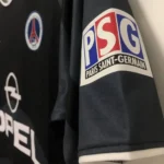 Paris Saint-Germain 2001-2002 Third Retro Jersey