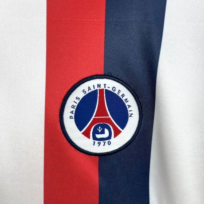 Paris Saint-Germain 2002/03 Away Retro Jersey