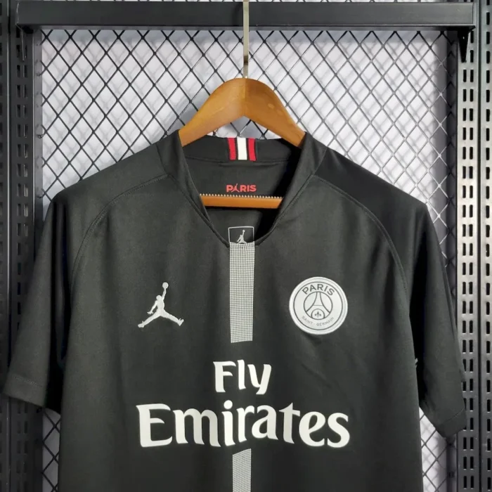 Paris Saint-Germain 2018/19 Third Retro Jersey
