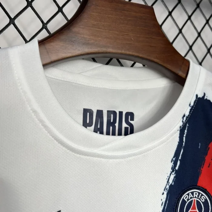 Paris Saint-Germain 2024/25 Away Kids Kit