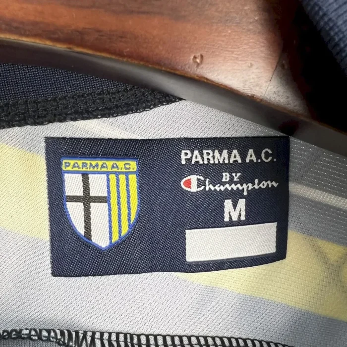 Parma Calcio 1999/00 Away Retro Jersey